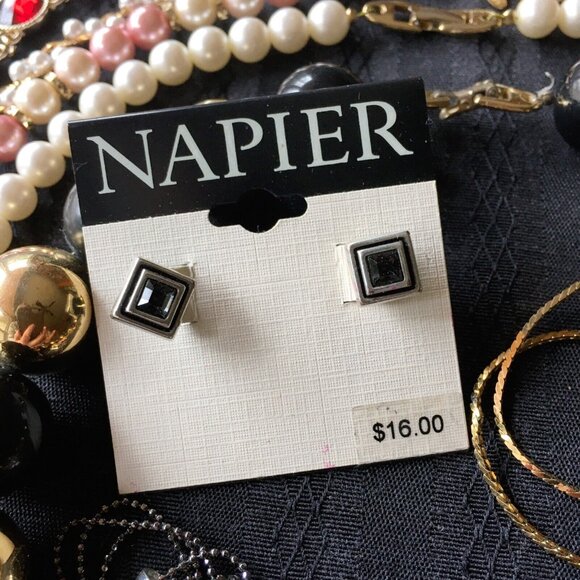 NAPIER vtg new jewelry lot - 12 pc necklace  bracelet earring - bead rhinestone - Picture 2 of 8